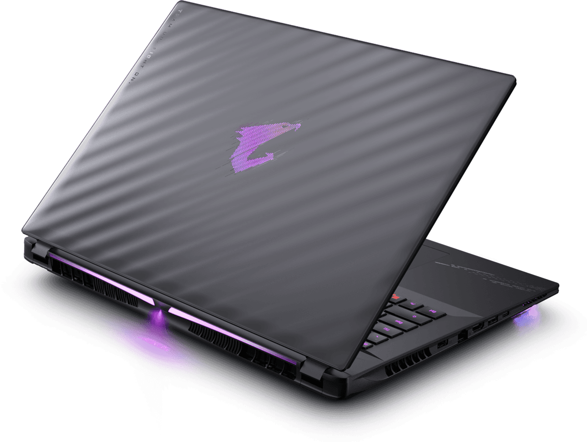 Gigabyte AORUS Master 18 (AM8H) gaming laptop